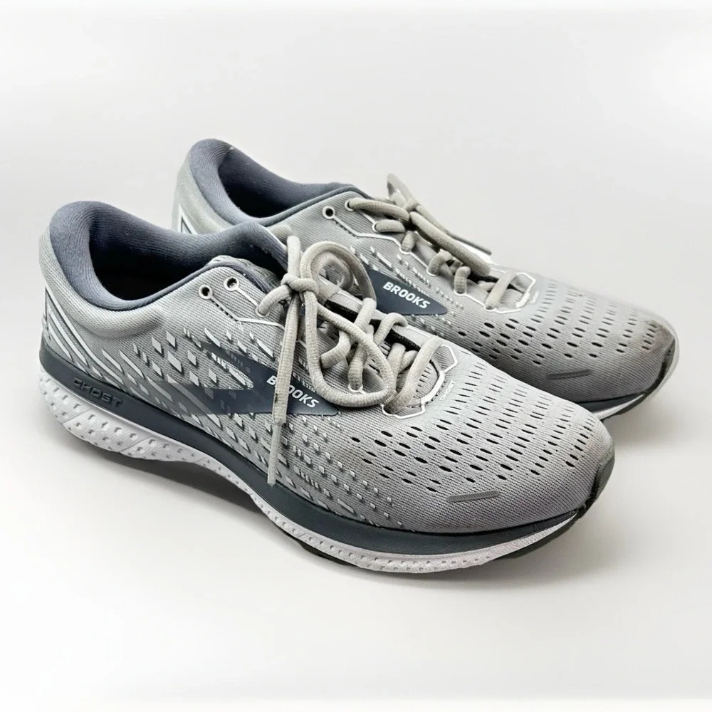 Brooks Gray Ghost 13 Running Athletic Shoes Sneakers Women's Size 9.5 Gray - Picture 1 of 16